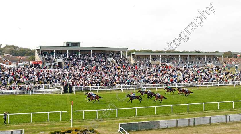 Raffles-Angel-0002 
 RAFFLES ANGEL (farside, Darragh Keenan) beats GULTARI (nearside) in The Join Moulton Racing Syndicate Fillies Handicap
Yarmouth 18 Sep 2024 - Pic Steven Cargill / Racingfotos.com