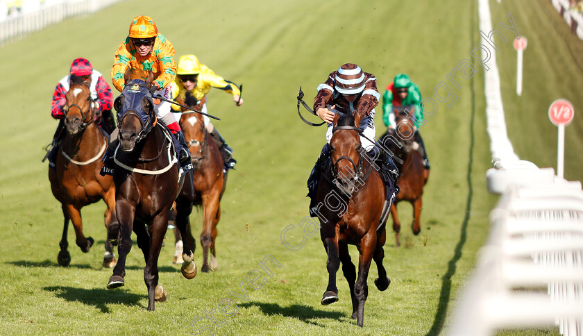 Corazon-Espinado-0002 
 CORAZON ESPINADO (right, Tom Marquand) beats LOVE DREAMS (left) in The Investec Zebra Handicap
Epsom 31 May 2019 - Pic Steven Cargill / Racingfotos.com