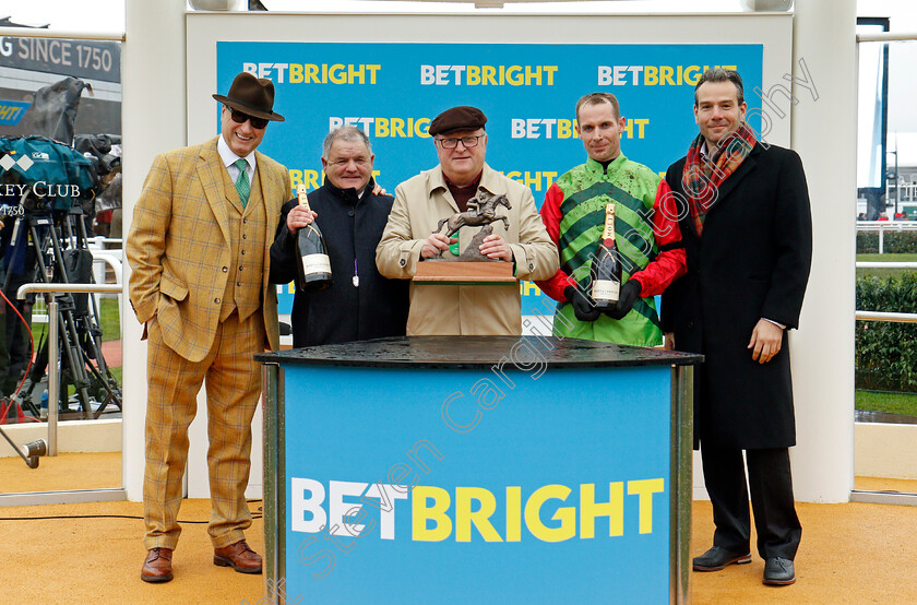 Definitly-Red-0008 
 Presentation by Rich Ricci to Brian Ellison, Phil Martin and Danny Cook for The BetBright Trial Cotswold Chase won by DEFINITLY RED Cheltenham 27 Jan 2018 - Pic Steven Cargill / Racingfotos.com