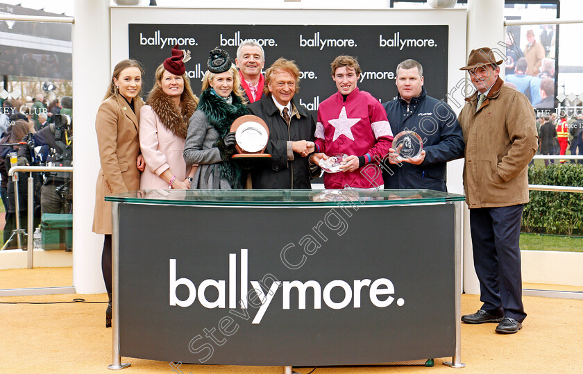 Samcro-0018 
 Presentation to Michael O'Leary and family, Gordon Elliott and Jack Kennedy for The Ballymore Novices Hurdle won by SAMCRO Cheltenham 14 Mar 2018 - Pic Steven Cargill / Racingfotos.com