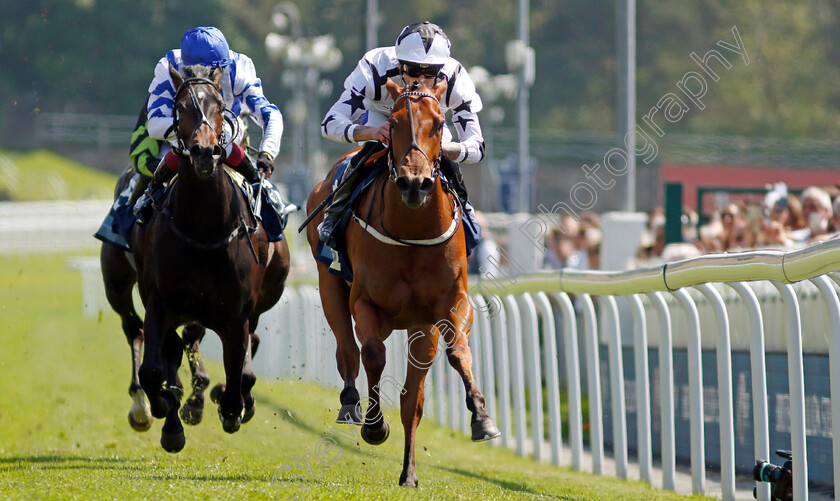 Teej-A-0001 
 TEEJ A (Clifford Lee) wins The British Stallion Studs EBF Maiden Stakes
Chester 9 May 2024 - Pic Steven Cargill / Racingfotos.com