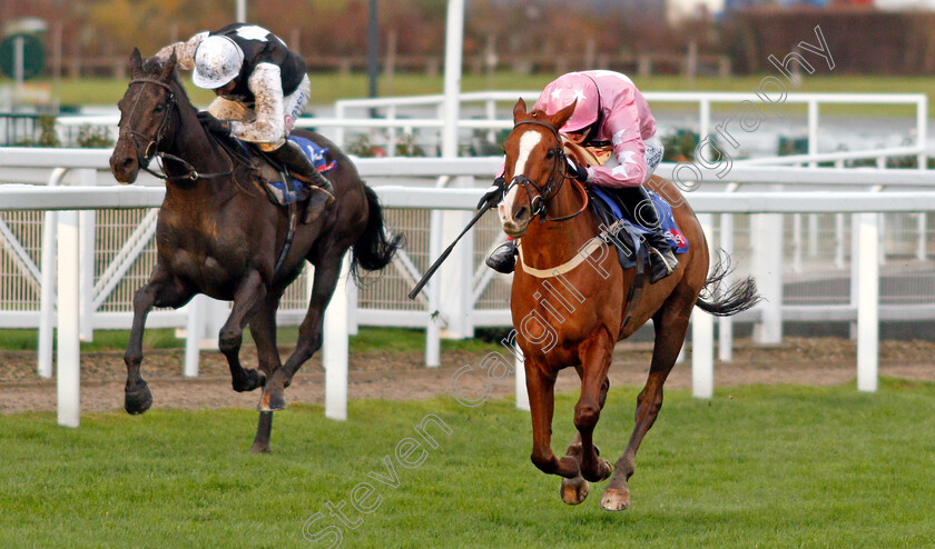 For-Pleasure-0003 
 FOR PLEASURE (right, Harry Bannister) beats THIRD TIME LUCKI (left) in The Sky Bet Supreme Trial Novices Hurdle
Cheltenham 15 Nov 2020 - Pic Steven Cargill / Racingfotos.com