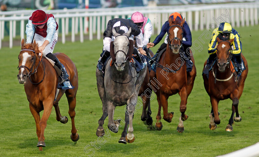 Mistressofillusion-0003 
 MISTRESSOFILLUSION (centre, Rossa Ryan) beats QUEEN EMMA (left) in The British EBF Ruby Anniversary Premier Fillies Handicap
Doncaster 15 Sep 2023 - Pic Steven Cargill / Racingfotos.com