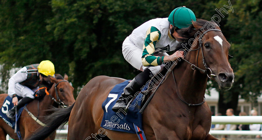 Porta-Fortuna-0004 
 PORTA FORTUNA (Ryan Moore) wins The Tattersalls Falmouth Stakes
Newmarket 12 Jul 2024 - pic Steven Cargill / Racingfotos.com