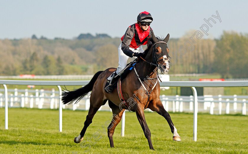 Miskin-0004 
 MISKIN (Katie James) wins The Bloor Homes Supporting Greatwood Charity Race Newbury 21 Apr 2018 - Pic Steven Cargill / Racingfotos.com