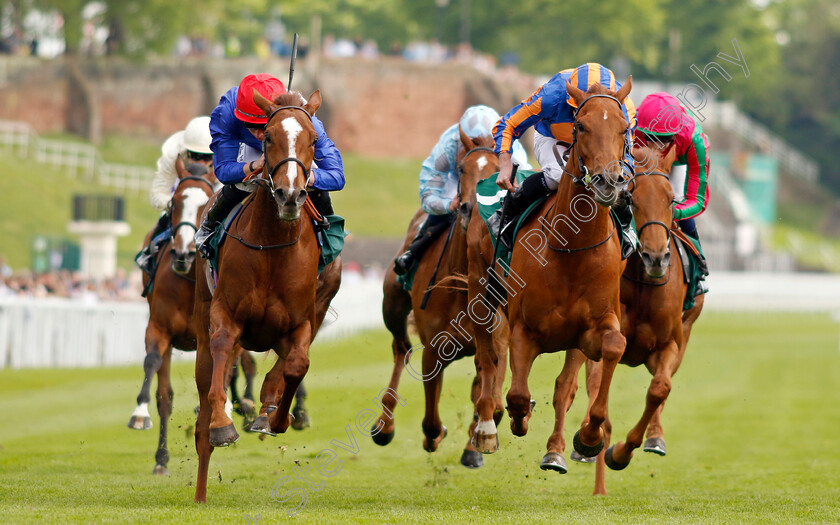 Forest-Fairy-0001 
 FOREST FAIRY (left, Rossa Ryan) beats PORT FAIRY (right) in The Weatherbys ePassport Cheshire Oaks
Chester 8 May 2024 - Pic Steven Cargill / Racingfotos.com