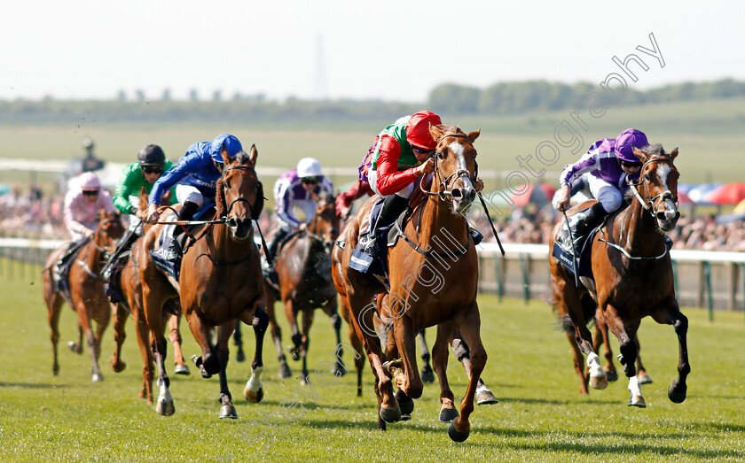 Billesdon-Brook-0006 
 BILLESDON BROOK (Sean Levey) wins The Qipco 1000 Guineas Stakes Newmarket 6 May 2018 - Pic Steven Cargill / Racingfotos.com