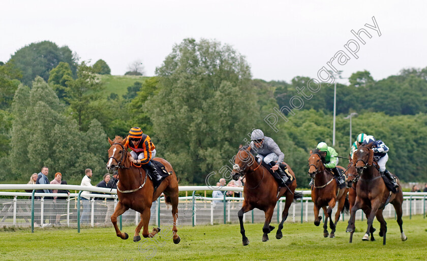 Mereside-Diva-0010 
 MERESIDE DIVA (left, David Probert) beats PROTEST RALLY (centre) in The Bet At racingtv.com Handicap
Nottingham 30 May 2023 - Pic Steven Cargill / Racingfotos.com