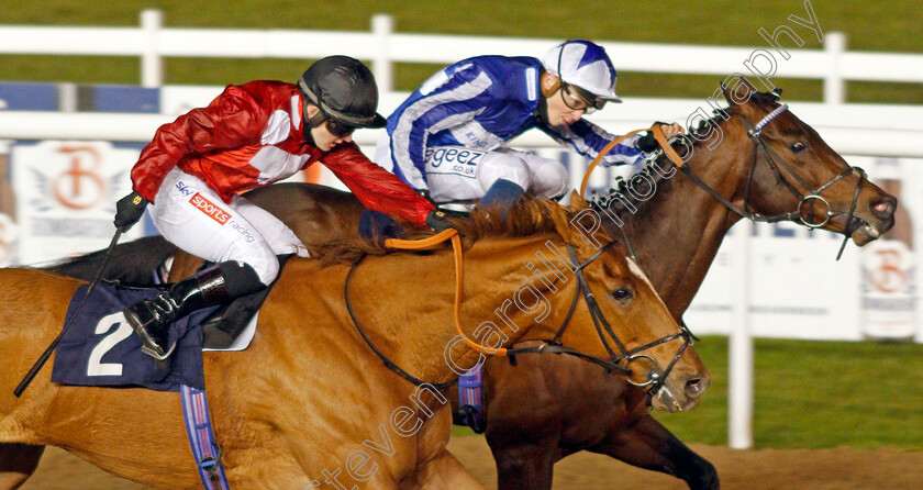 Felix-0008 
 FELIX (nearside, Hollie Doyle) beats BANGKOK (farside) in The Betway Conditions Stakes
Wolverhampton 11 Jan 2021 - Pic Steven Cargill / Racingfotos.com