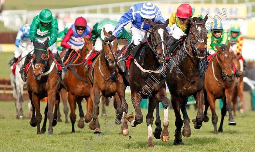 Penhill-0001 
 PENHILL (left, Paul Townend) beats SUPASUNDAE (right) in The Sun Bets Stayers Hurdle Cheltenham 15 Mar 2018 - Pic Steven Cargill / Racingfotos.com