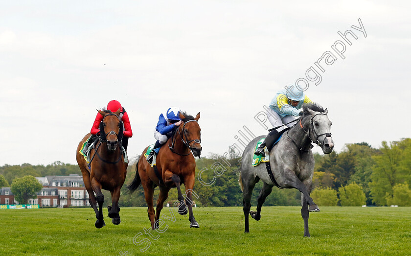 Charyn-0005 
 CHARYN (Silvestre De Sousa) beats LORD NORTH (2nd left) and POKER FACE (left) in The bet365 Mile
Sandown 26 Apr 2024 - Pic Steven Cargill / Racingfotos.com