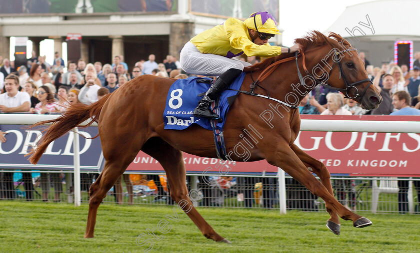 Sea-Of-Class-0009 
 SEA OF CLASS (James Doyle) wins The Darley Yorkshire Oaks
York 23 Aug 2018 - Pic Steven Cargill / Racingfotos.com