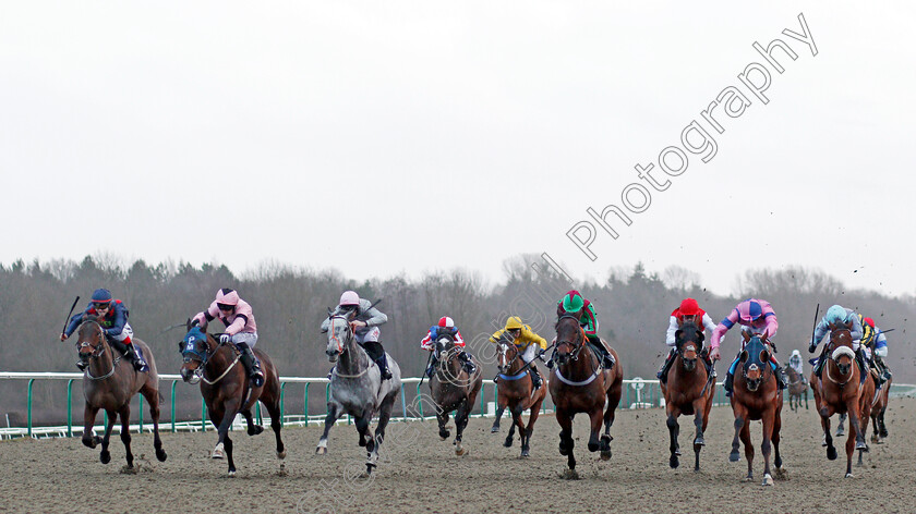 Ban-Shoof-0001 
 BAN SHOOF (2nd left, Robert Winston) beats UNIT OF ASSESSMENT (2nd right) ZEPHYROS (left) PINK RIBBON (3rd left) in The Betway Handicap Lingfield 30 Dec 2017 - Pic Steven Cargill / Racingfotos.com