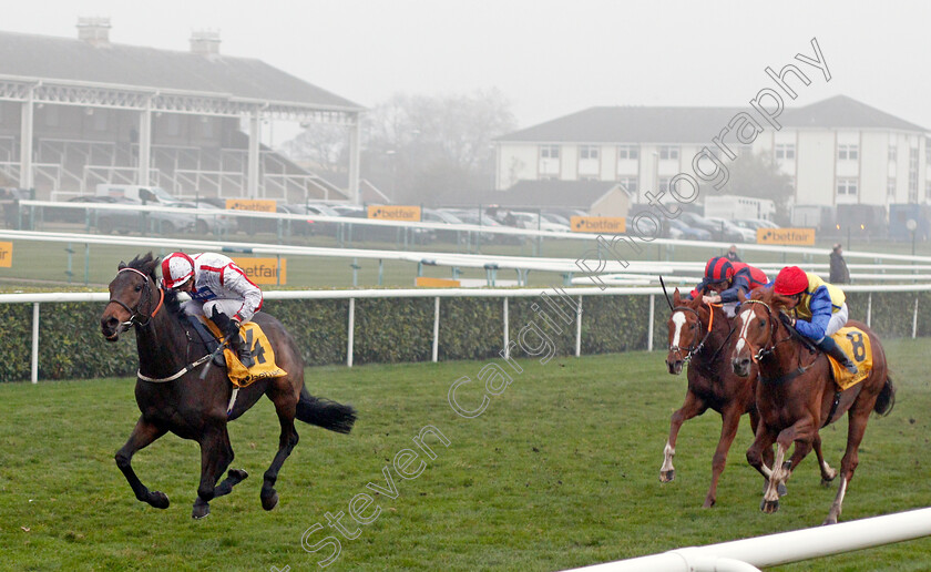 On-To-Victory-0001 
 ON TO VICTORY (James Doyle) wins The Betfair November Handicap
Doncaster 7 Nov 2020 - Pic Steven Cargill / Racingfotos.com