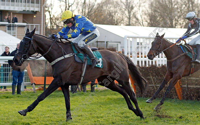 Picanha-0002 
 PICANHA (Tabitha Worsley) wins The Larkshill Engineering Maiden Hurdle
Warwick 9 Dec 2021 - Pic Steven Cargill / Racingfotos.com