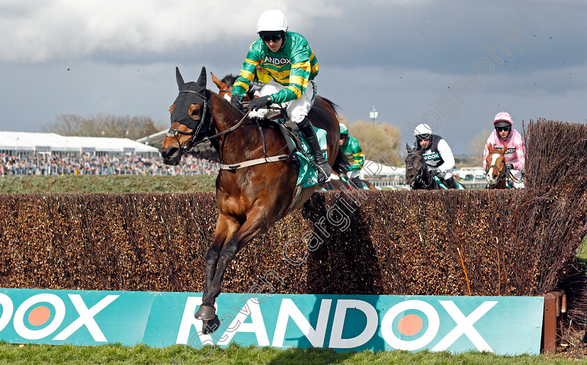 Gentleman-Du-Mee-0003 
 GENTLEMAN DE MEE (Mark Walsh) wins The Poundland Maghull Novices Chase
Aintree 9 Apr 2022 - Pic Steven Cargill / Racingfotos.com