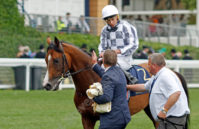 Broome-0007 
 BROOME (Ryan Moore) after The Hardwicke Stakes
Royal Ascot 18 Jun 2022 - Pic Steven Cargill / Racingfotos.com