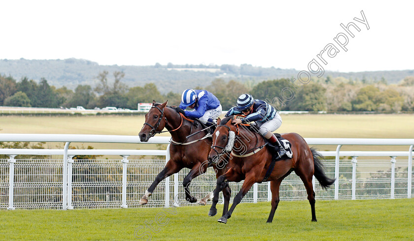 Wholelotafun-0002 
 WHOLELOTAFUN (right, Laura Coughlan) beats SIBAAQ (left) in The Chichester Observer Nursery
Goodwood 28 Aug 2020 - Pic Steven Cargill / Racingfotos.com