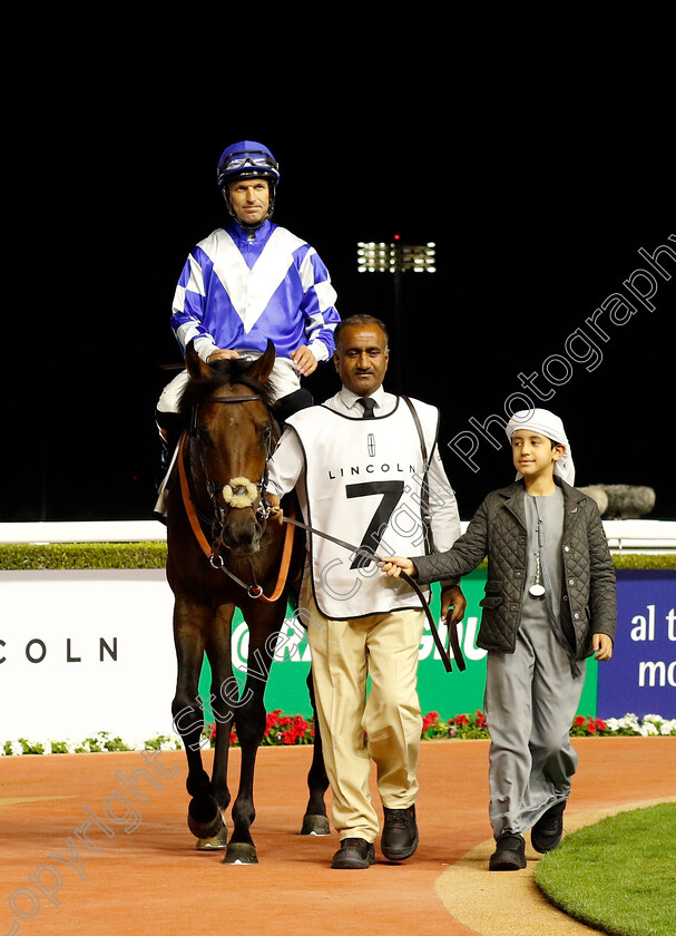 Royal-Dubai-0008 
 ROYAL DUBAI (Pat Dobbs) winner of The Lincoln Corsair Handicap
Meydan 2 Feb 2024 - Pic Steven Cargill / Racingfotos.com