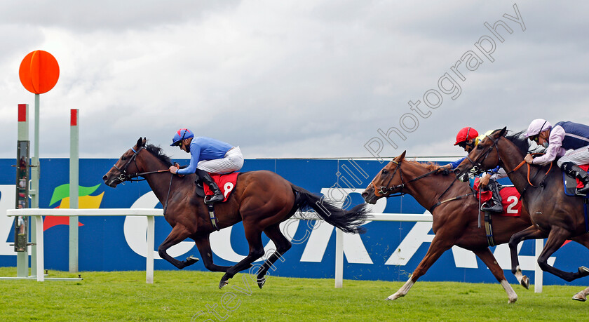 Makram-0003 
 MAKRAM (James Doyle) wins The Coral Proud To Support British Racing Handicap
Sandown 3 Jul 2021 - Pic Steven Cargill / Racingfotos.com