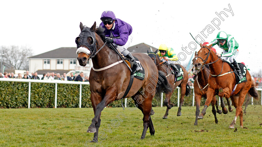 Perfect-Pasture-0003 
 PERFECT PASTURE (David Allan) wins The Unibet Cammidge Trophy Stakes 24 Mar 2018 - Pic Steven Cargill / Racingfotos.com