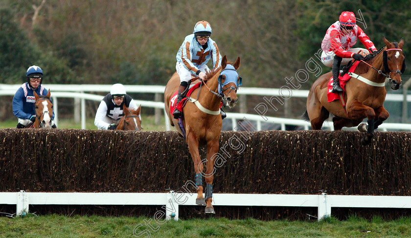 Darebin-0003 
 DAREBIN (centre, Jamie Moore) beats POKER SCHOOL (right) in The Unibet Handicap Chase
Sandown 5 Jan 2019 - Pic Steven Cargill / Racingfotos.com