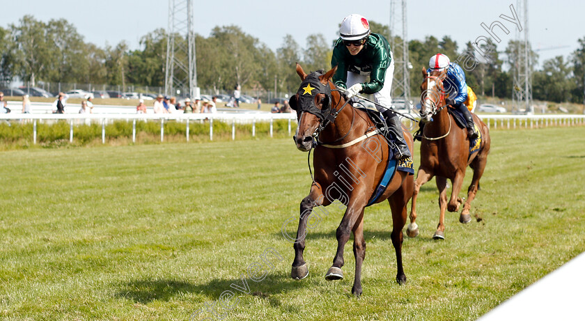 Chilterns-0001 
 CHILTERNS (Nanako Fujita) wins The Women Jockeys' World Cup Leg5 
Bro Park, Sweden 30 Jun 2019 - Pic Steven Cargill / Racingfotos.com