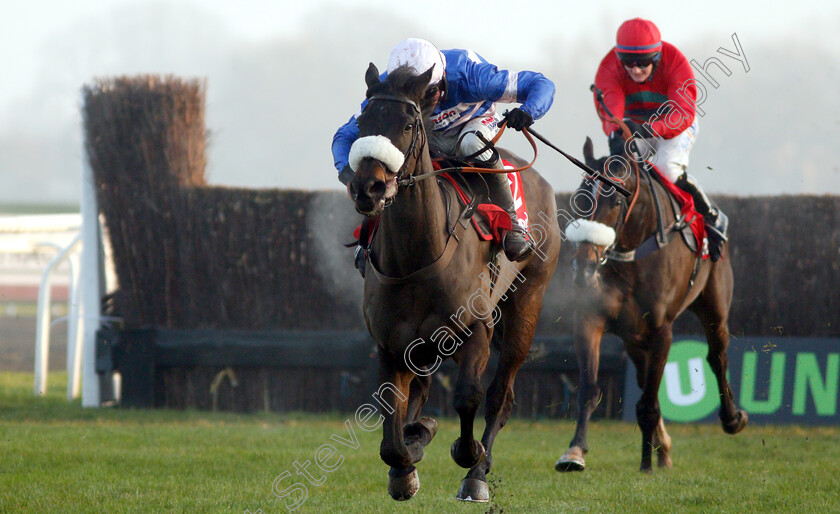 Adrien-Du-Pont-0004 
 ADRIEN DU PONT (Harry Cobden) wins The 32Red.com Handicap Chase
Kempton 27 Dec 2018 - Pic Steven Cargill / Racingfotos.com