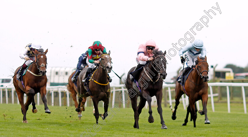 Francesco-Baracca-0004 
 FRANCESCO BARACCA (Charles Bishop) wins The British Stallion Studs EBF Restricted Maiden Stakes
Yarmouth 21 Sep 2023 - Pic Steven Cargill / Racingfotos.com