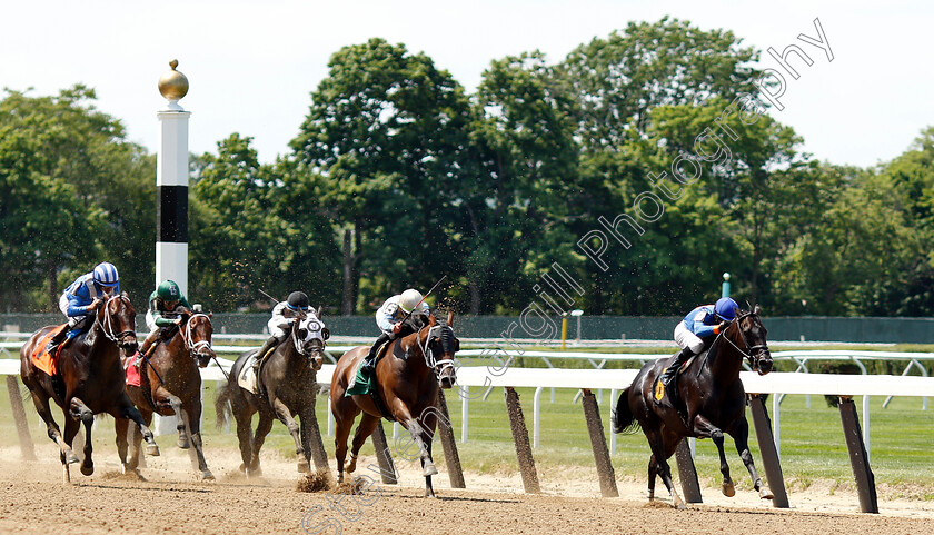 Street-Vision-0001 
 STREET VISION (David Cohen) wins Allowance Race
Belmont Park 7 Jun 2018 - Pic Steven Cargill / Racingfotos.com