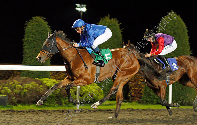 Final-Applause-0003 
 FINAL APPLAUSE (William Buick) wins The Unibet 3 Uniboosts A Day EBF Fillies Novice Stakes Div2
Kempton 11 Nov 2020 - Pic Steven Cargill / Racingfotos.com