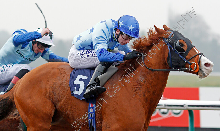 Swift-Approval-0005 
 SWIFT APPROVAL (Oisin Murphy) wins The Play Starburst Slot At sunbets.co.uk/vegas Handicap Lingfield 12 Jan 2018 - Pic Steven Cargill / Racingfotos.com