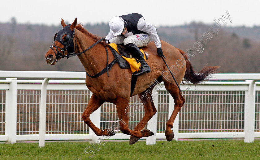 Captain-Chaos-0003 
 CAPTAIN CHAOS (Harry Skelton) wins The My Oddsboost On Betfair Swinley Chase
Ascot 20 Feb 2021 - Pic Steven Cargill / Racingfotos.com