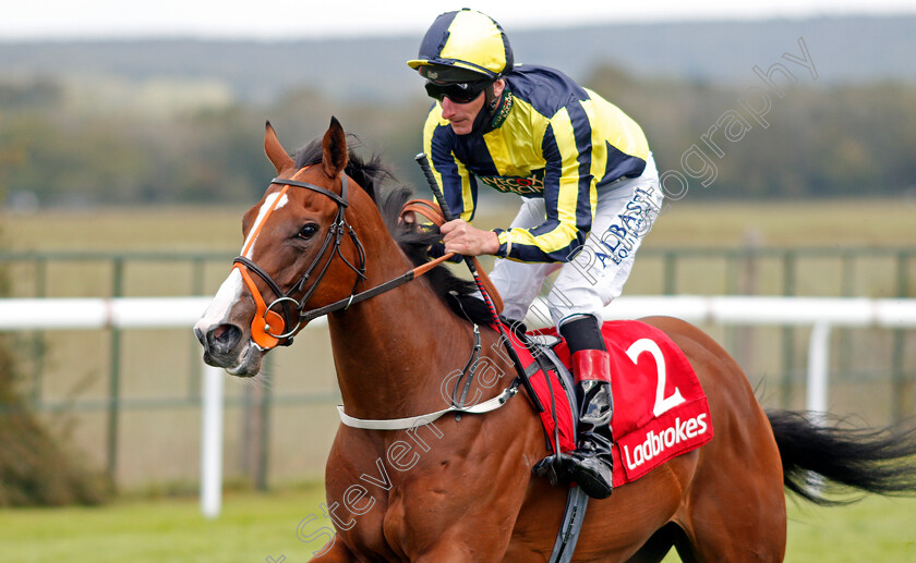 Isabella-Giles-0008 
 ISABELLA GILES (Adam Kirby) wins The Ladbrokes Prestige Stakes
Goodwood 29 Aug 2020 - Pic Steven Cargill / Racingfotos.com