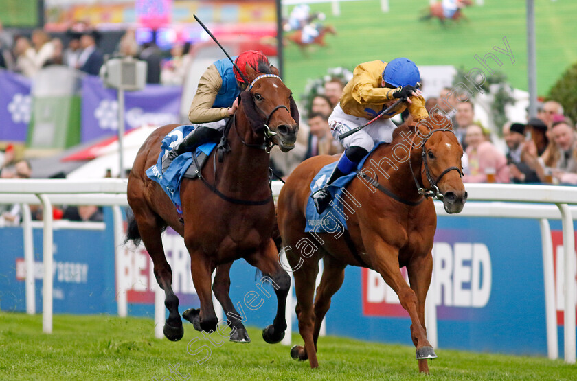 Two-Tempting-0003 
 TWO TEMPTING (right, David Egan) beats BESHTANI (left) in The Trustatrader Handicap
Epsom 31 May 2024 - pic Steven Cargill / Racingfotos.com