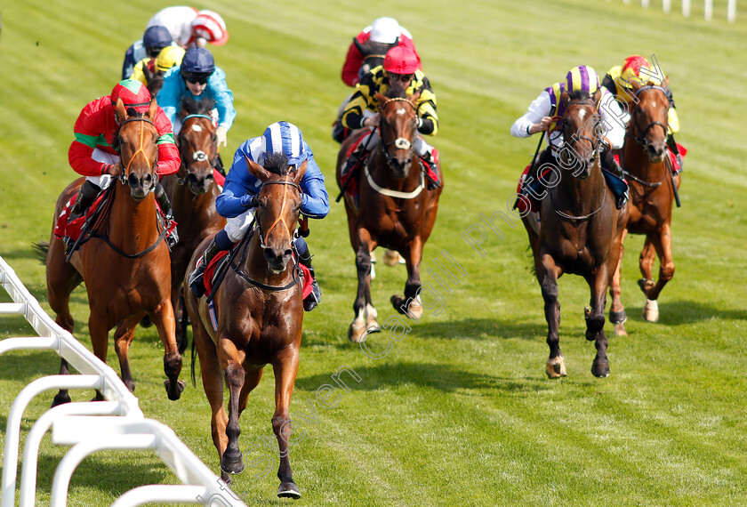 Elsaabiqaat-0005 
 ELSAABIQAAT (Jim Crowley) wins The Read Silvestre De Sousa At 188bet Nursery
Sandown 31 Aug 2018 - Pic Steven Cargill / Racingfotos.com