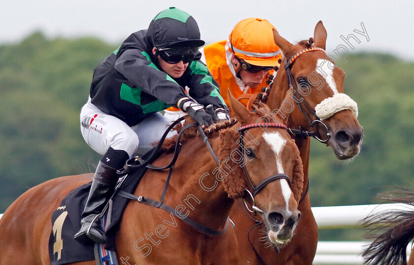 Longuerue-0001 
 LONGUERUE (right, George Eddery) beats IVY AVENUE (left) in The Every Race Live On Racing TV Apprentice Handicap
Nottingham 30 May 2023 - Pic Steven Cargill / Racingfotos.com