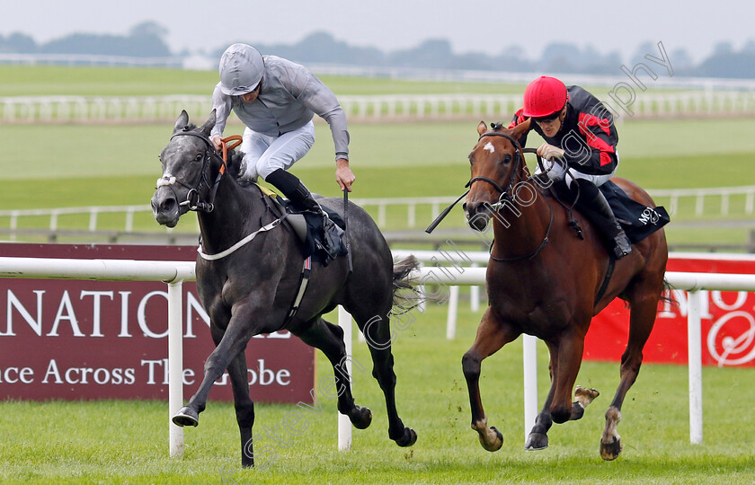 Fallen-Angel-0006 
 FALLEN ANGEL (Daniel Tudhope) beats VESPERTILIO (right) in The Moyglare Stud Stakes
The Curragh 10 Sep 2023 - Pic Steven Cargill / Racingfotos.com