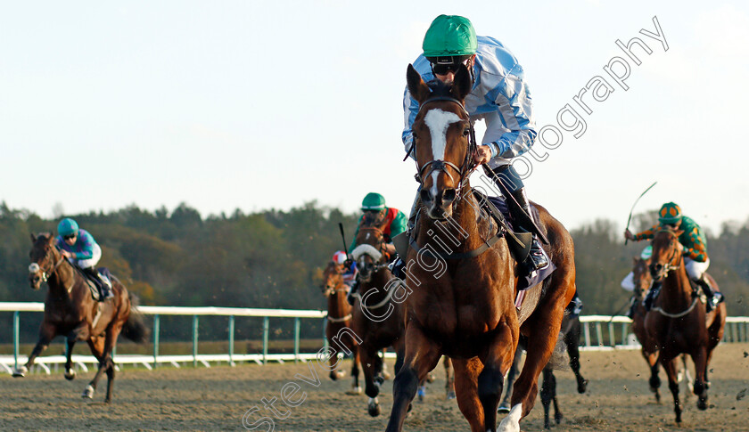 Wonder-Starelzaam-0004 
 WONDER STARELZAAM (George Bass) wins The Mansionbet Proud Partners Of The AWC Apprentice Handicap
Lingfield 28 Oct 2021 - Pic Steven Cargill / Racingfotos.com