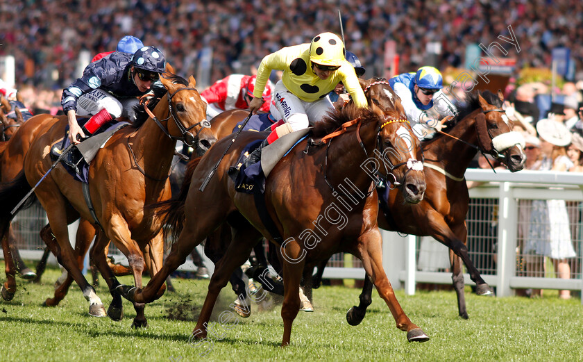 Cape-Byron-0004 
 CAPE BYRON (Andrea Atzeni) wins The Wokingham Stakes
Royal Ascot 22 Jun 2019 - Pic Steven Cargill / Racingfotos.com