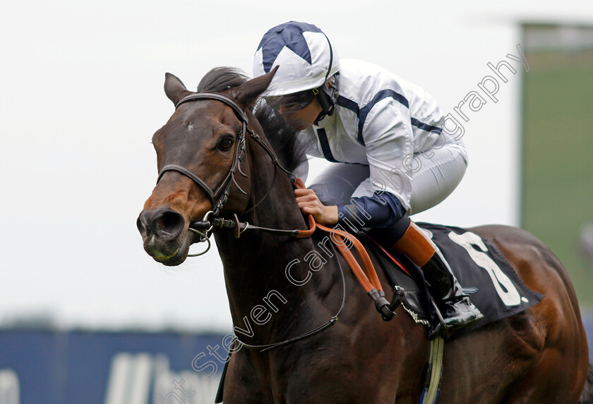 Repertoire-0006 
 REPERTOIRE (Saffie Osborne) wins The Manny Mercer Apprentice Handicap
Ascot 27 Apr 2022 - Pic Steven Cargill / Racingfotos.com