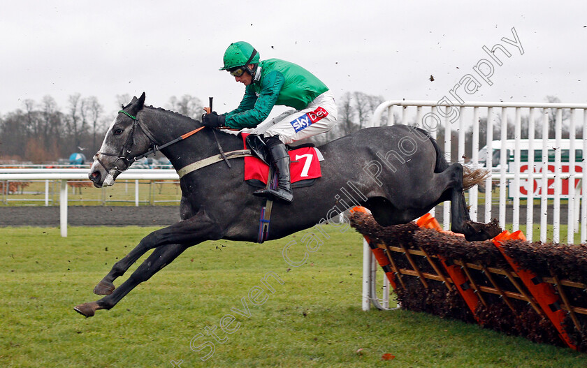 Salix-0002 
 SALIX (Daryl Jacob) Kempton 27 Dec 2017 - Pic Steven Cargill / Racingfotos.com