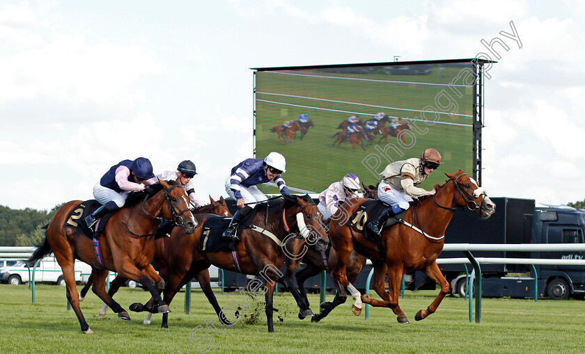 Don t-Joke-0001 
 DON'T JOKE (right, Aiden Brookes) beats PARIKARMA (left) and BIRD TO LOVE (centre) in The muktubs.co.uk Apprentice Handicap
Nottingham 10 Aug 2021 - Pic Steven Cargill / Racingfotos.com