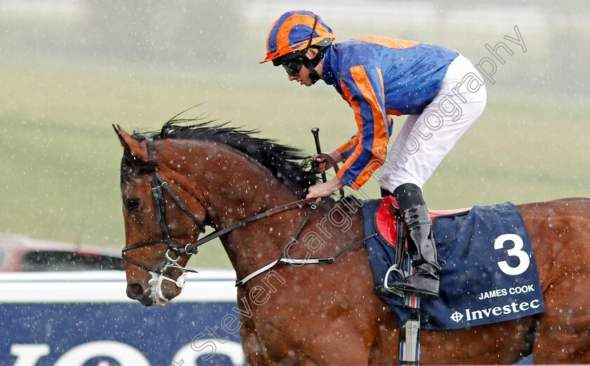 James-Cook-0001 
 JAMES COOK (Ryan Moore) Epsom 25 Apr 2018 - Pic Steven Cargill / Racingfotos.com