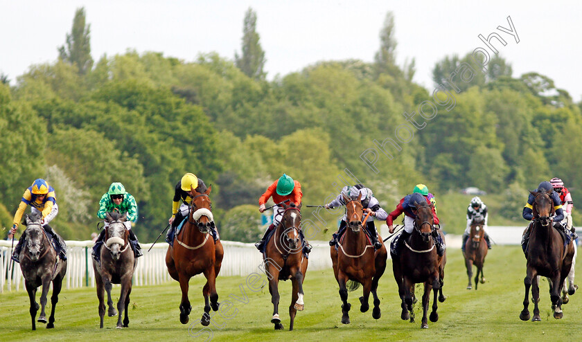 Waiting-For-Richie-0005 
 WAITING FOR RICHIE (4th left, James Sullivan) beats DENMEAD (3rd left) and CHOCOLATE BOX (3rd right) in The Investec Wealth Handicap York 17 May 2018 - Pic Steven Cargill / Racingfotos.com