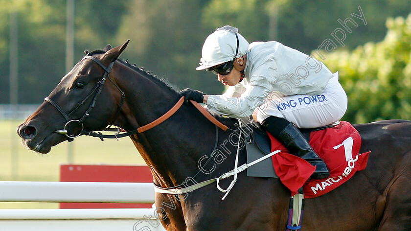 Dee-Ex-Bee-0007 
 DEE EX BEE (Silvestre De Sousa) wins The Matchbook VIP Henry II Stakes
Sandown 23 May 2019 - Pic Steven Cargill / Racingfotos.com