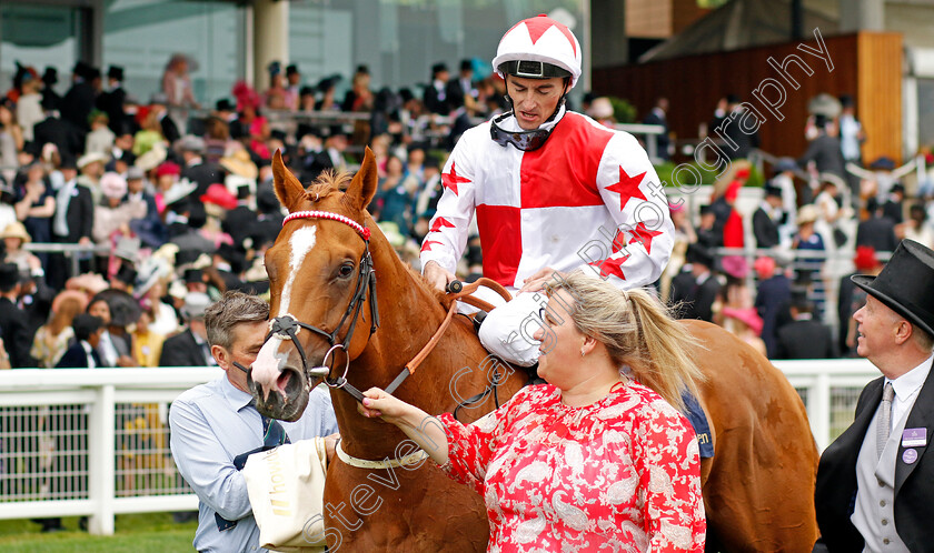 Holloway-Boy-0010 
 HOLLOWAY BOY (Daniel Tudhope) after The Chesham Stakes
Royal Ascot 18 Jun 2022 - Pic Steven Cargill / Racingfotos.com