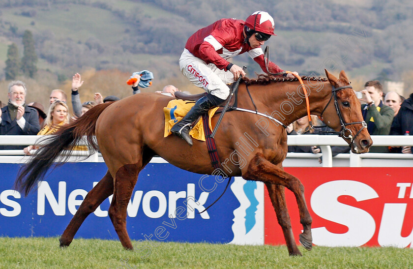 Balko-Des-Flos-0001 
 BALKO DES FLOS (Davy Russell) wins The Ryanair Chase Cheltenham 15 Mar 2018 - Pic Steven Cargill / Racingfotos.com