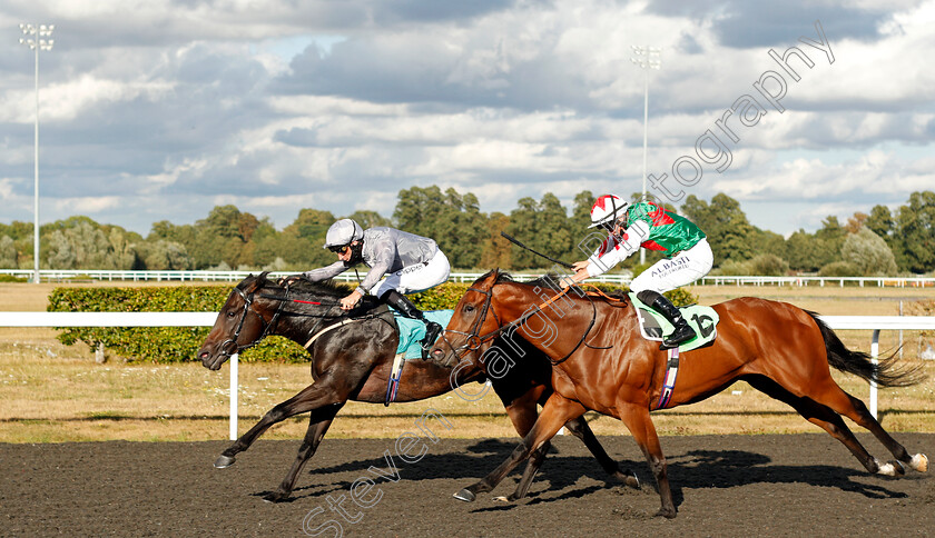 Fresh-0004 
 FRESH (Daniel Tudhope) beats MOUNT MOGAN (right) in The Unibet Casino Handicap
Kempton 18 Aug 2020 - Pic Steven Cargill / Racingfotos.com