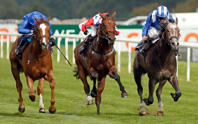 Modern-News-0002 
 MODERN NEWS (left, William Buick) beats GIOIA CIECA (centre) and MOTAWAAJED (right) in The Cazoo Handicap
Doncaster 9 Sep 2021 - Pic Steven Cargill / Racingfotos.com